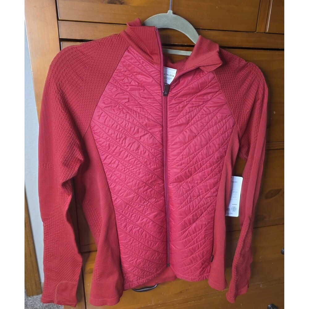 NWT Athleta Flurry Force Jacket Size Medium Red PrimaLoft Insulated Outdoor